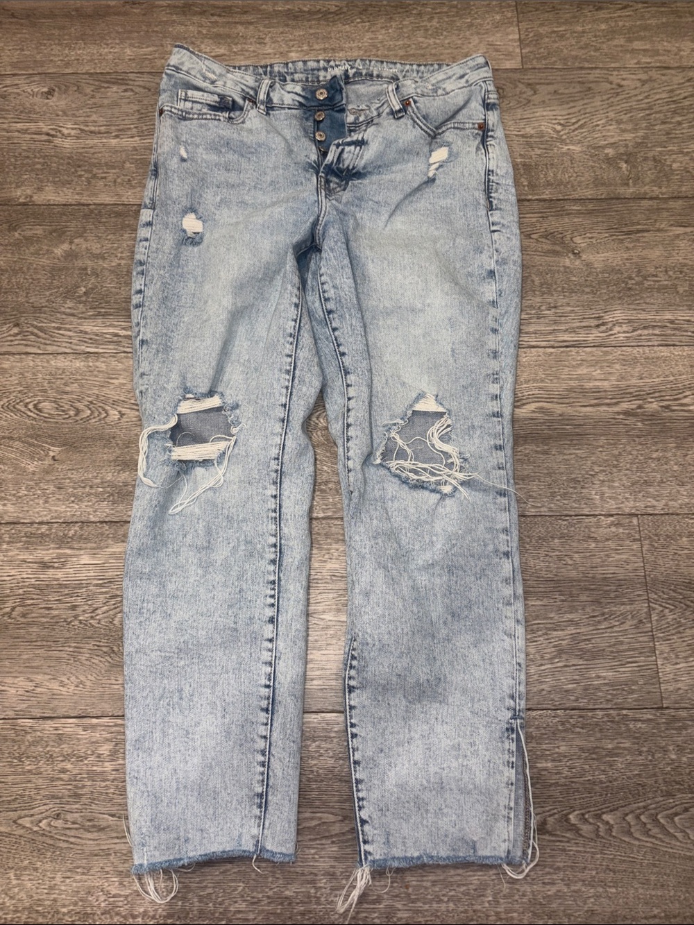 Old Navy Light Blue Distressed Boyfriend Jeans
